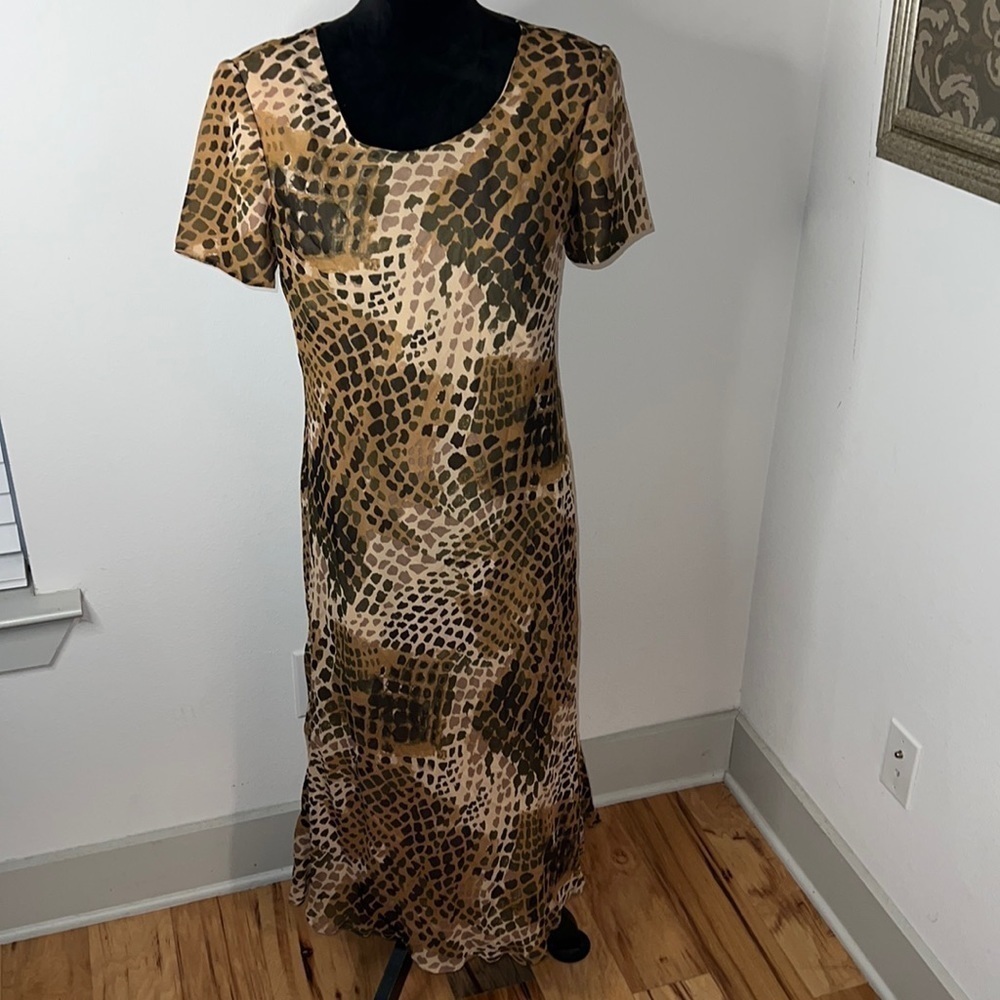 Papell Petites 100% silk animal print brown tan hues short sleeve midi dress 10P